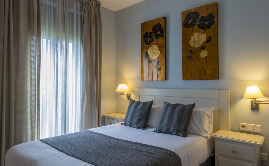 Alexandra Aparthotel Benstarhotelgroup Tarragona Bilik gambar
